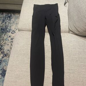 Lululemon full length legging with pockets